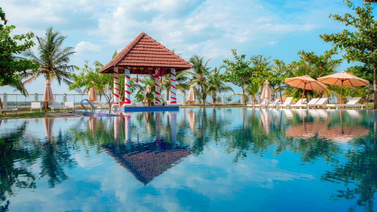 Le Pondy Hotell Pondicherry Exteriör bild