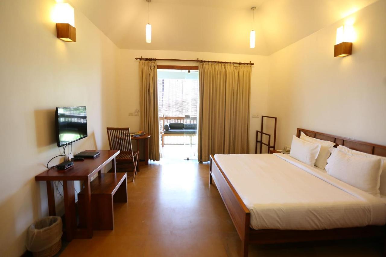 Le Pondy Hotell Pondicherry Exteriör bild