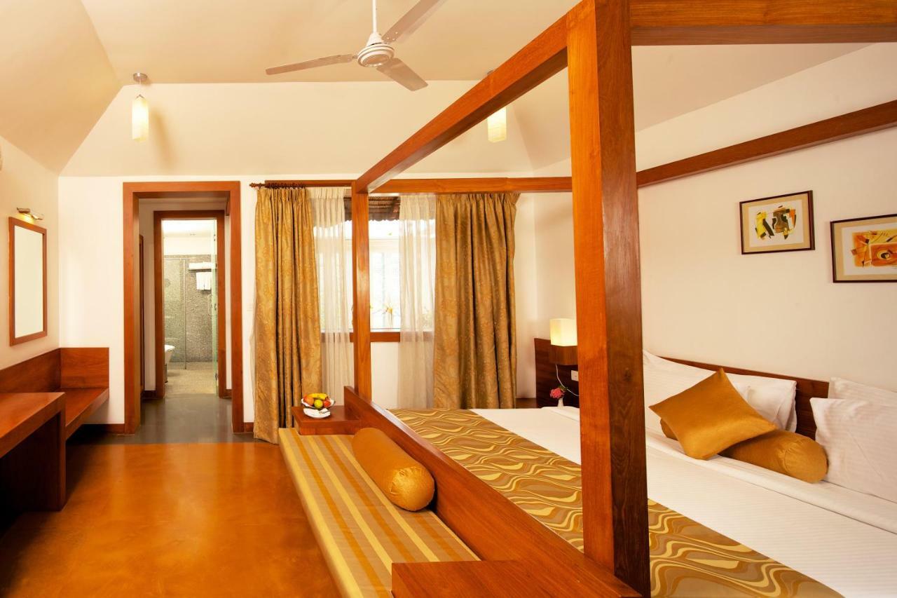 Le Pondy Hotell Pondicherry Exteriör bild