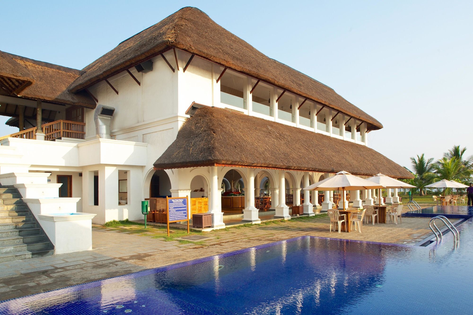 Le Pondy Hotell Pondicherry Exteriör bild